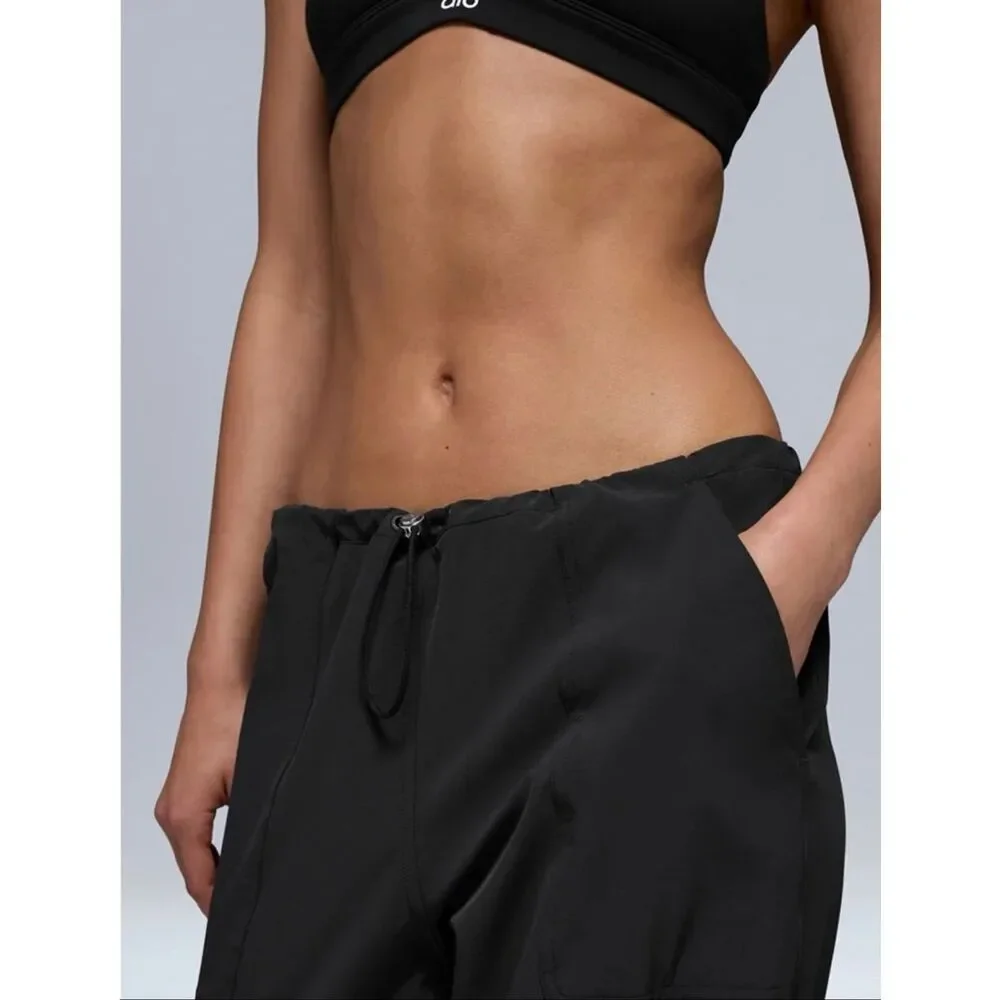 Alo Yoga Megastar Cargo Pants Black Low Rise Wide Leg Size M NWT